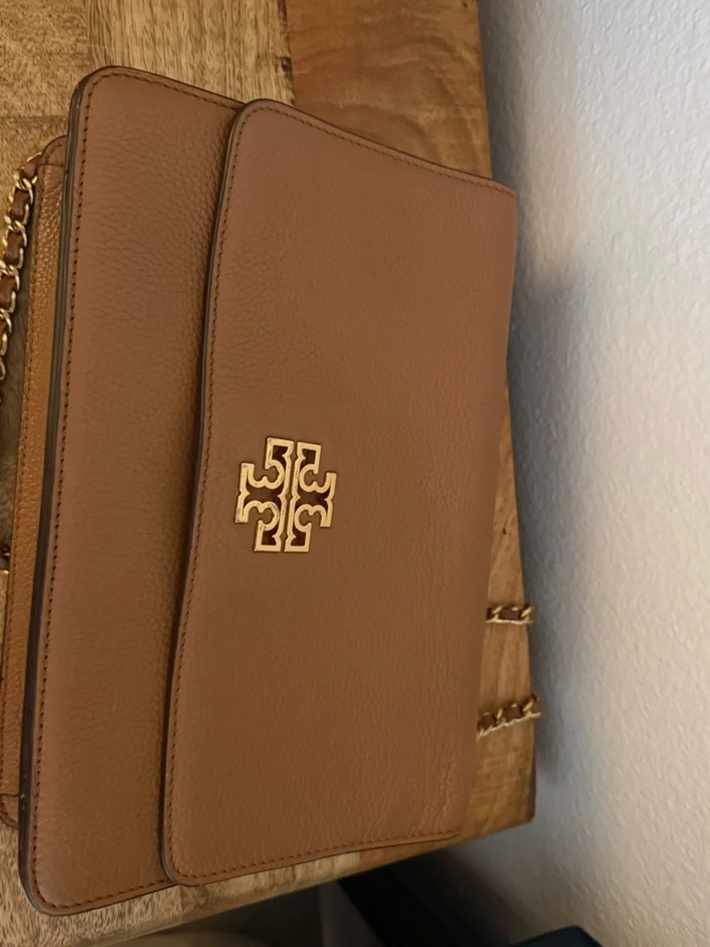 Tory Burch Tan Pebbled Leather Chain Crossbody with Gold Logo